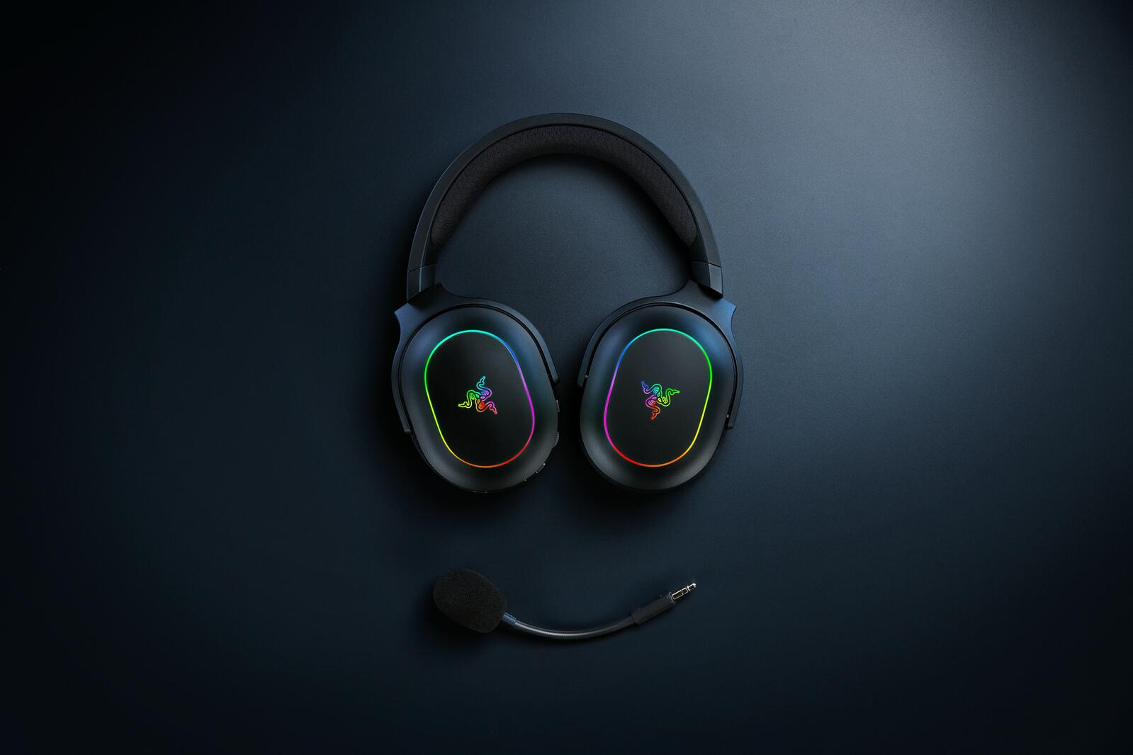 Razer Barracuda X Chroma kabelloses Multiplattform-Gaming-Headset, schwarz
