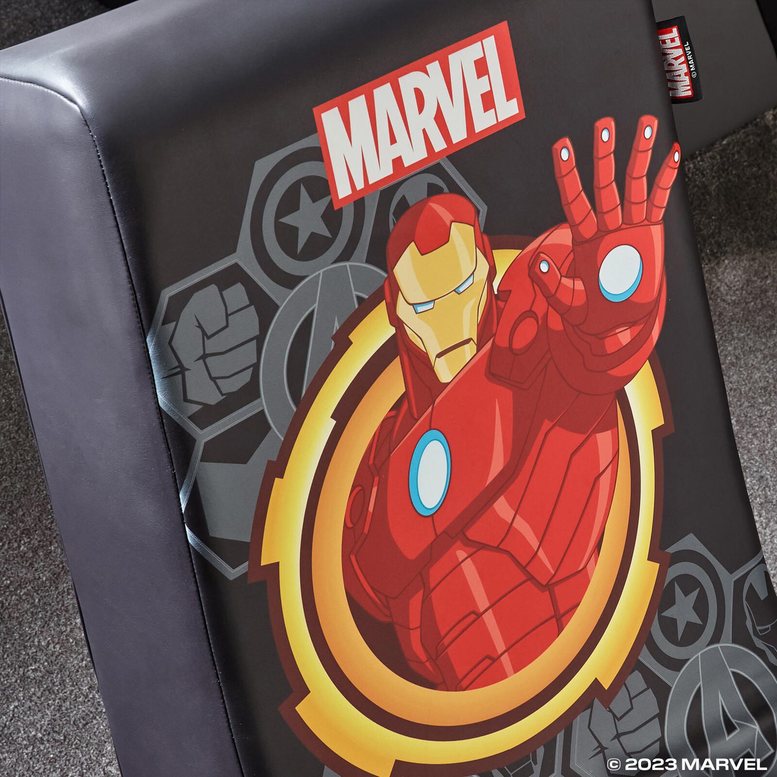 X Rocker Marvel™ Iron Man Floor Rocker Gaming-Bodensessel für Kinder & Jugendliche - schwarz