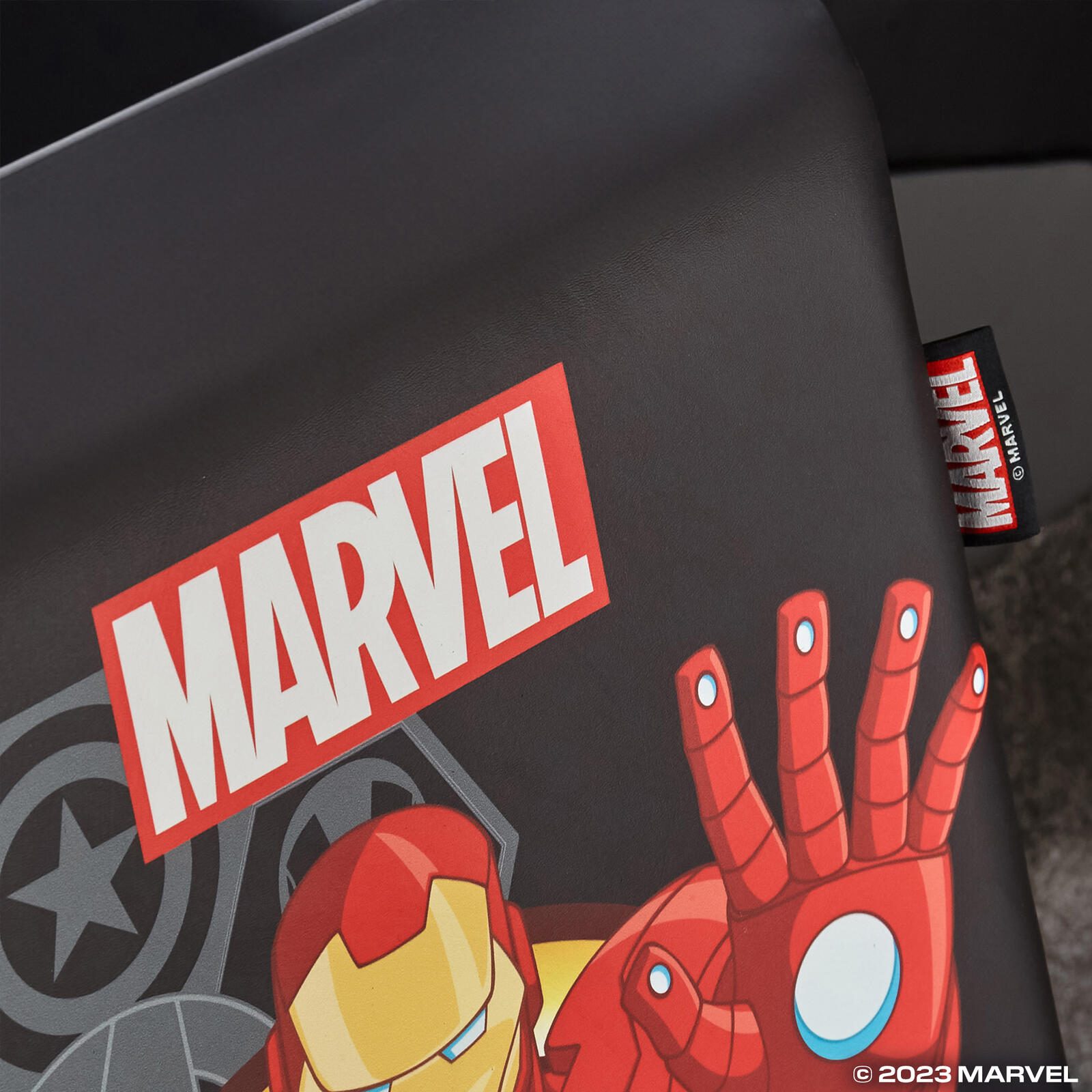X Rocker Marvel™ Iron Man Floor Rocker Gaming-Bodensessel für Kinder & Jugendliche - schwarz