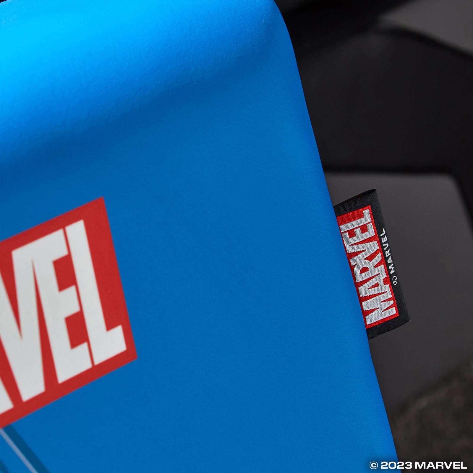 X Rocker Marvel™ Captain America Floor Rocker Gaming-Bodensessel für Kinder & Jugendliche - blau