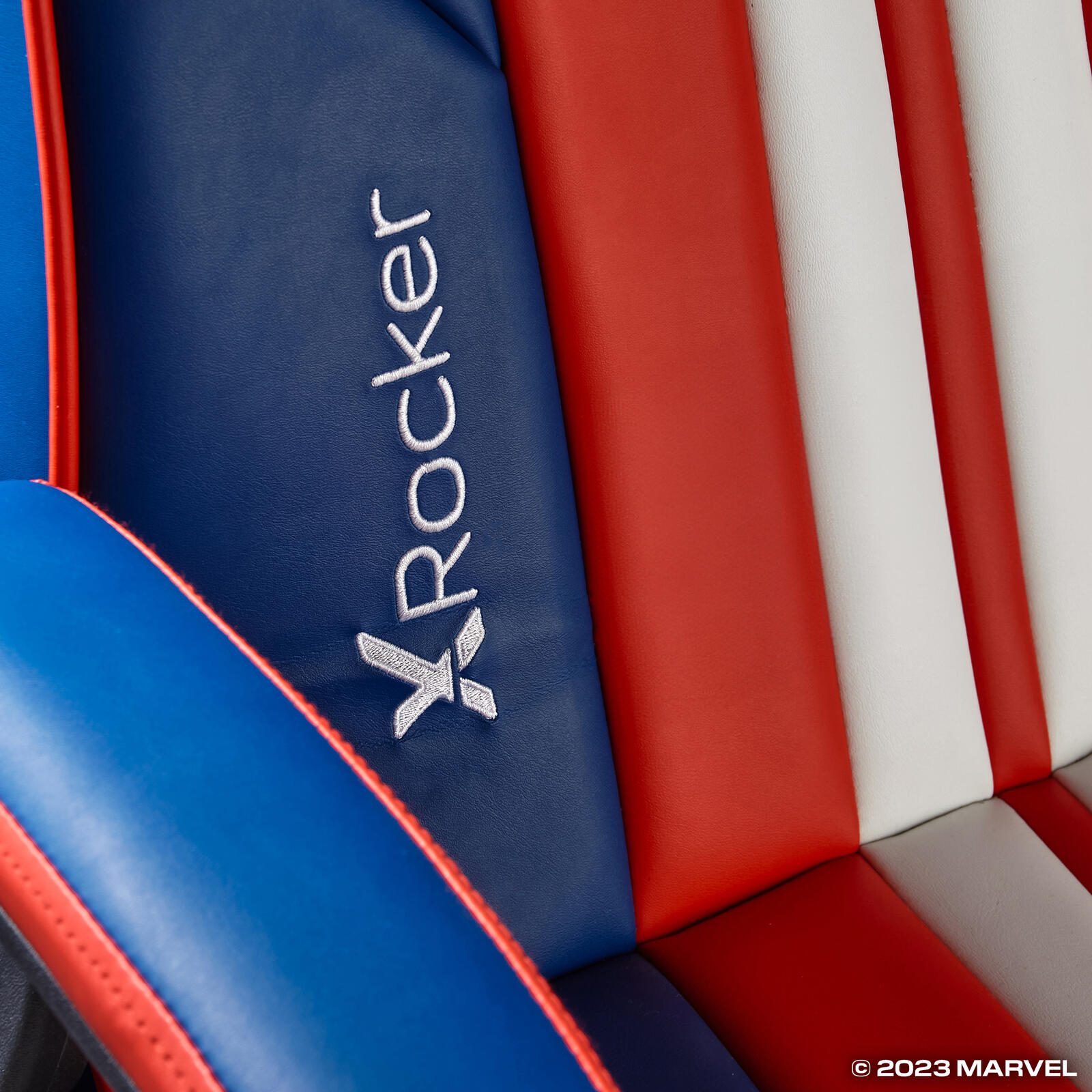 X Rocker Marvel™ Elite 2.1 Gaming-Sessel  im Captain America Design - blau/rot