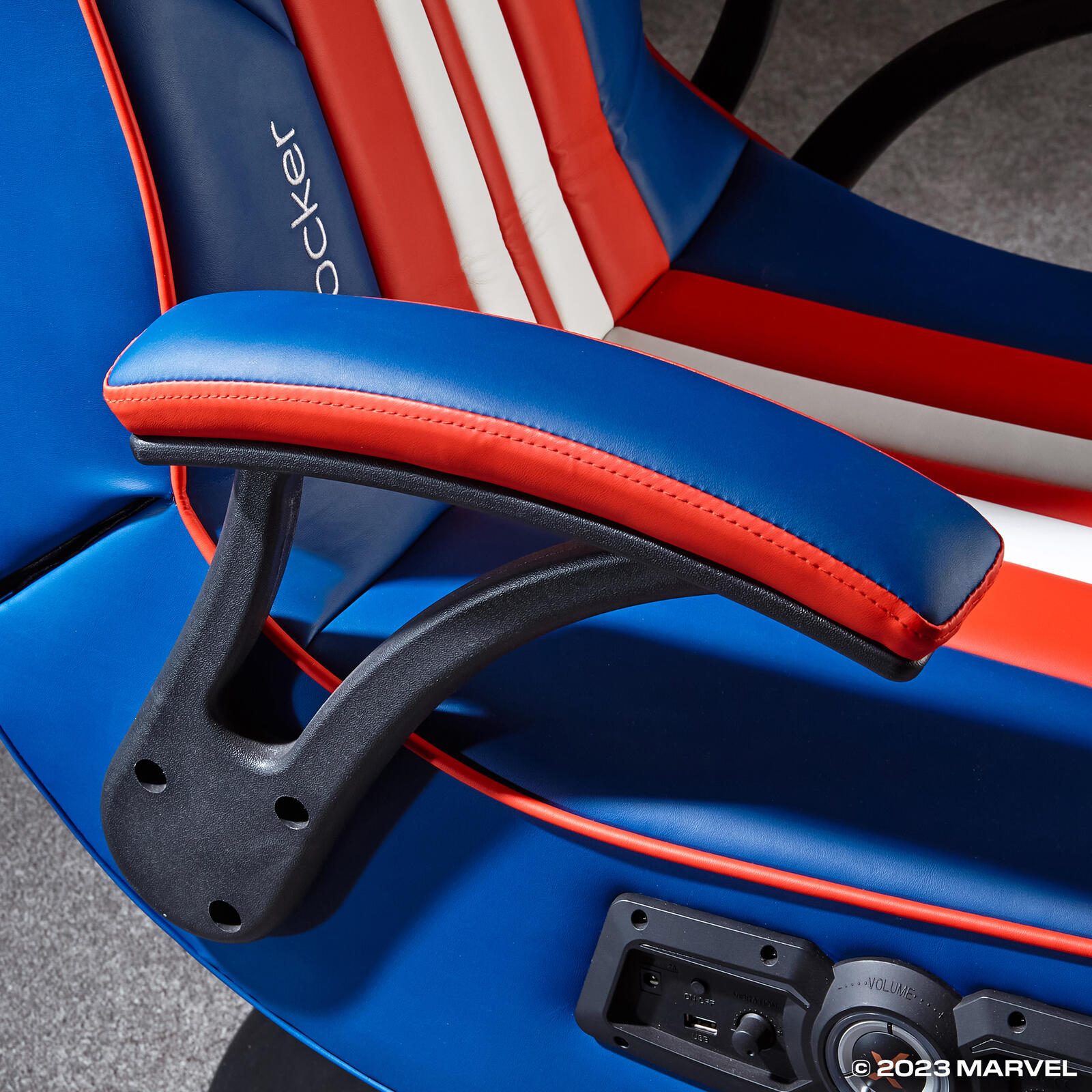 X Rocker Marvel™ Elite 2.1 Gaming-Sessel  im Captain America Design - blau/rot