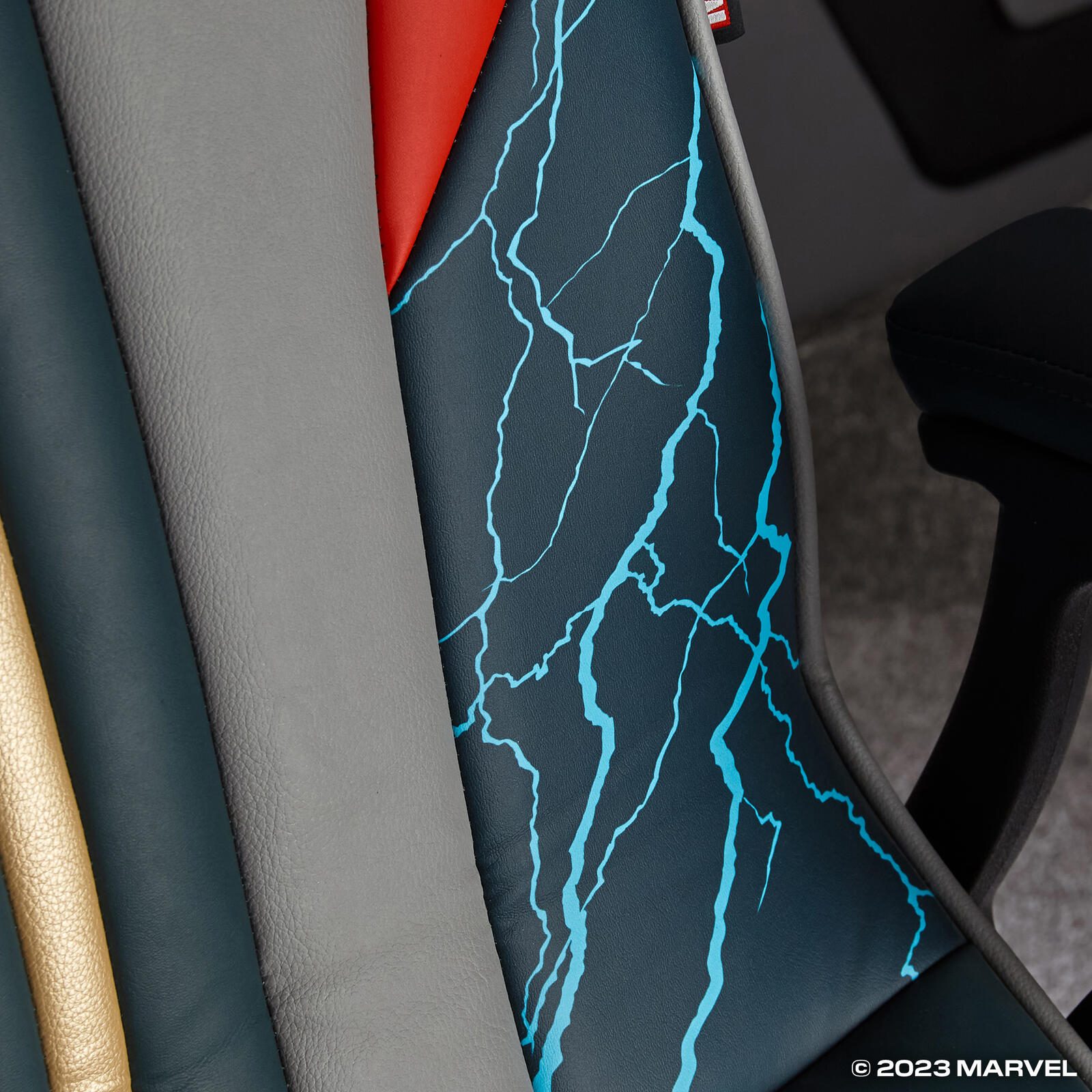 X Rocker Marvel™ Elite 2.1 Gaming-Sessel im Thor Design - blau