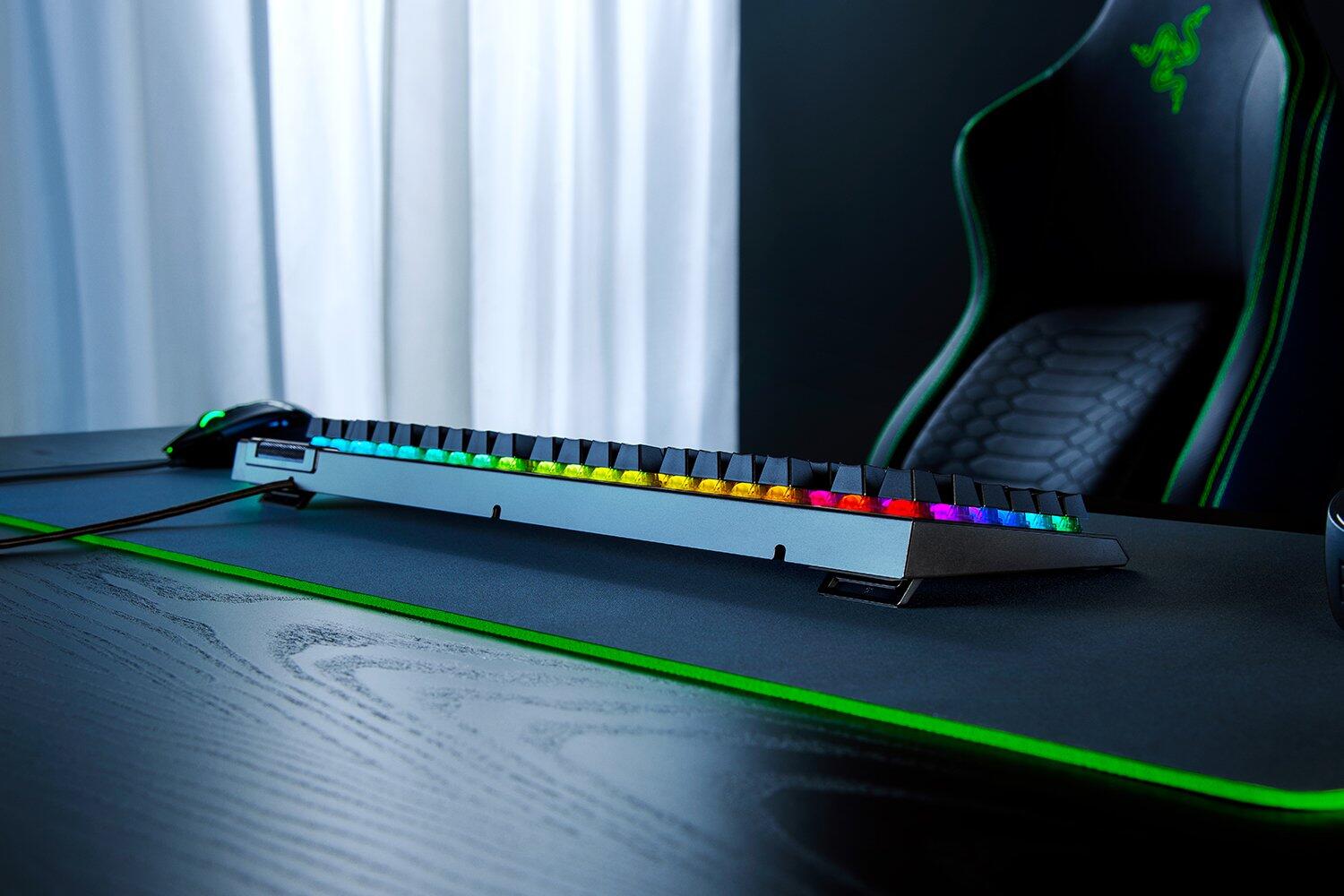 Razer BlackWidow V4 X Mechanische Gaming-Tastatur mit Razer Chroma™ RGB