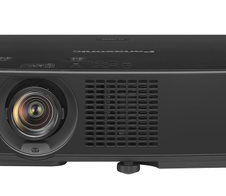 Panasonic PT-VMZ82BEJ LCD Laser Beamer 8000 Lumen