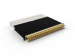 Patchbox patchbox.one Kabeleinzugssystem 8RU/STP (0,8 m) mit 24 Kassetten, Patchkabel Cat. 6a, U/FTP, PoE, Kabel gelb