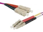 Exertis Connect LWL Patchkabel HD, 50/125 µm, OM4-Faser, SC Duplex Stecker/LC Duplex Stecker, erika-violet, 5,0 m UPC